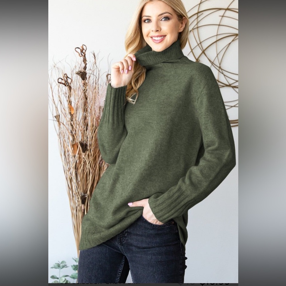 New Heimish USA Size M/L Olive Green Turtleneck Wool Sweater